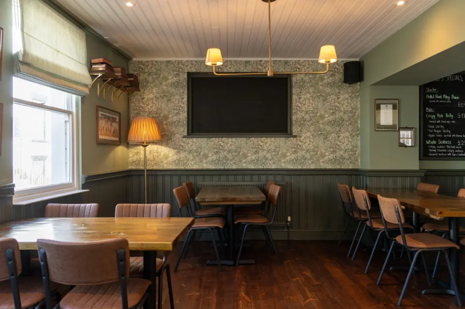 the-cricketers-cambridge-hospitality-interior-design-project-24