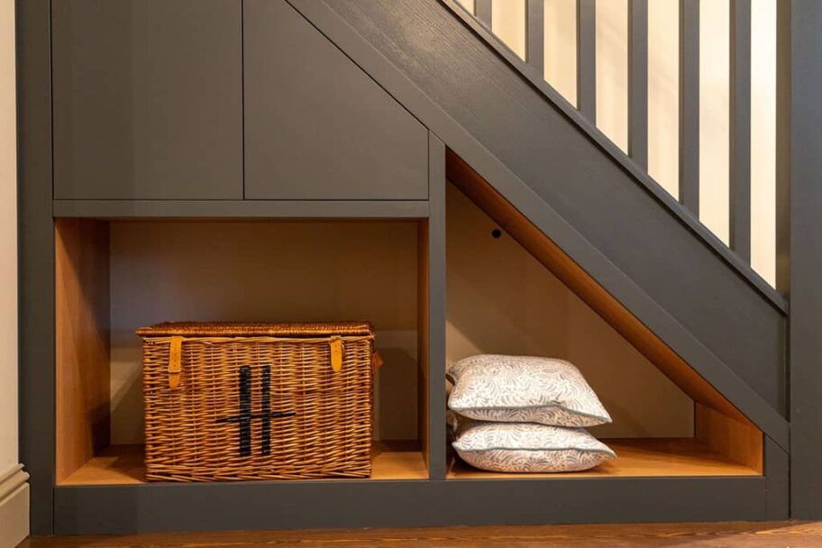 under-stairs-storage-pillow-basket Under stairs storage pillow basket